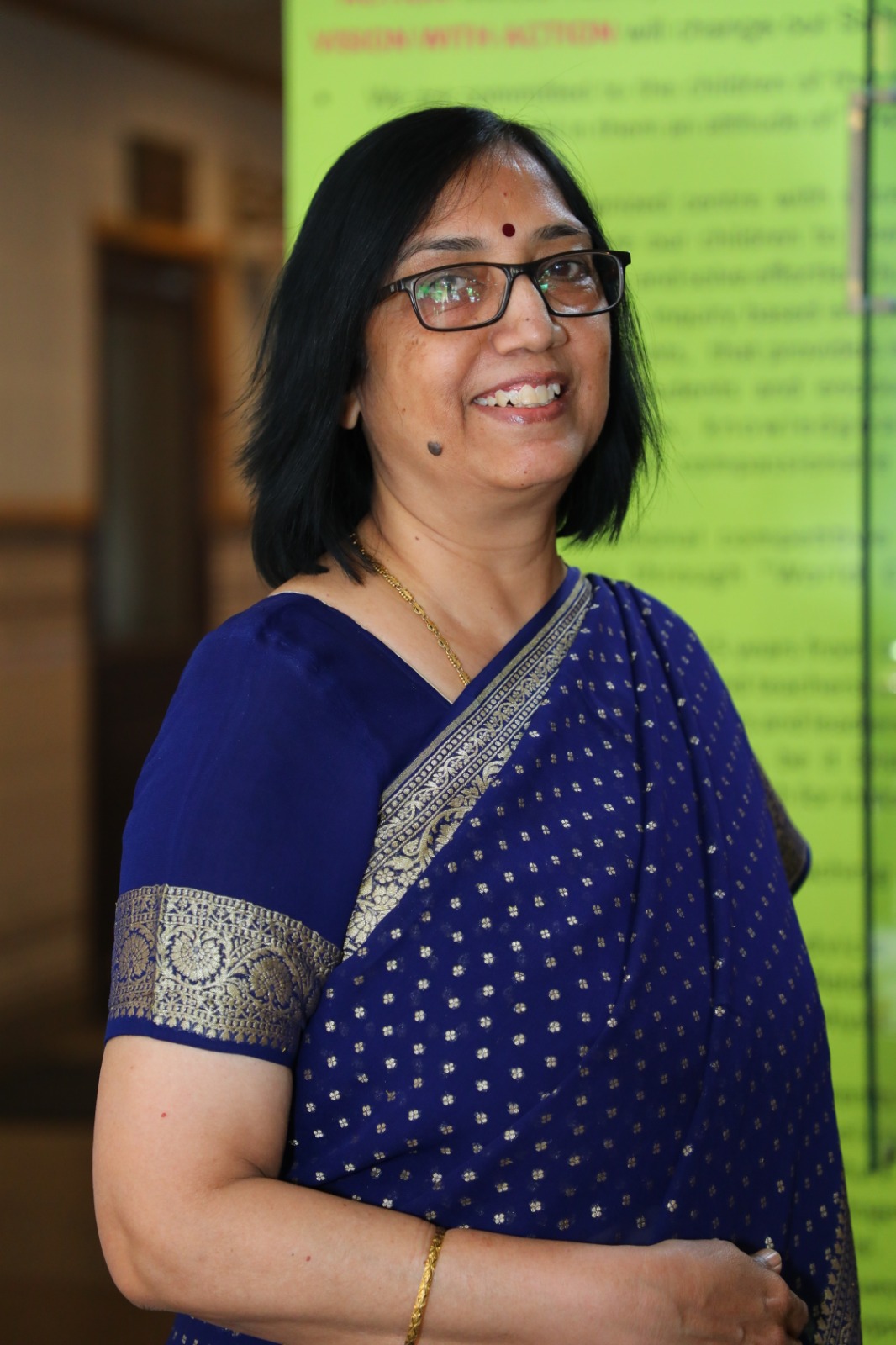 Principal Ms. ARCHANA SINGH, Apex International School